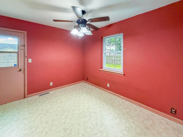 213 215 Lorshelna Drive, Evansville, IN 47711