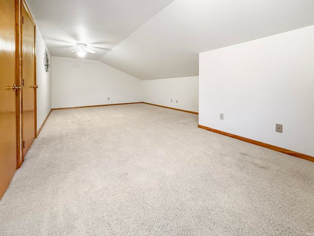 213 215 Lorshelna Drive, Evansville, IN 47711