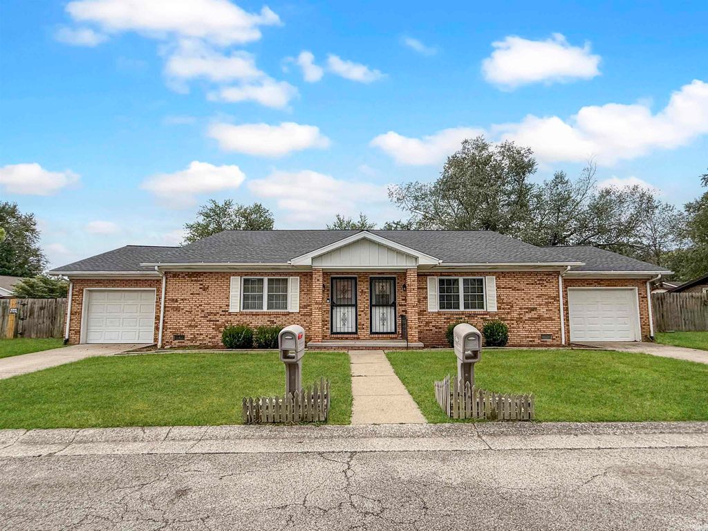 213 215 Lorshelna Drive, Evansville, IN 47711