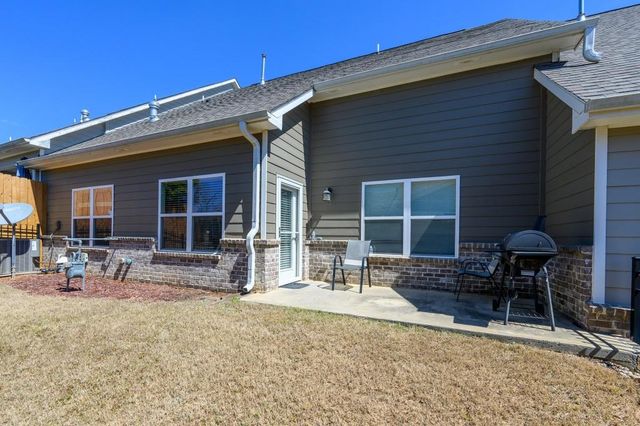 2111 Slick Stone Drive, Snellville, GA 30078