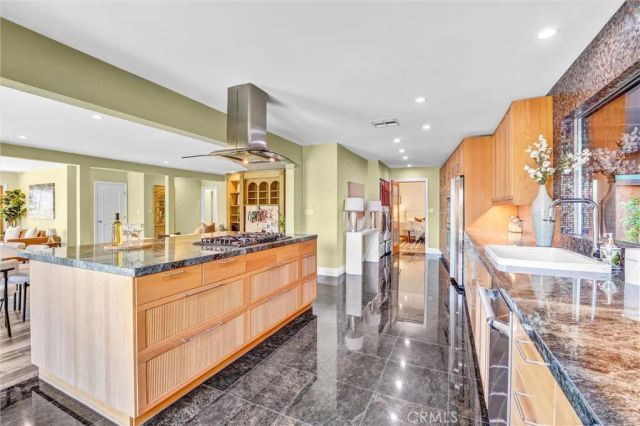 4723 Dunas Lane, Tarzana, CA 91356