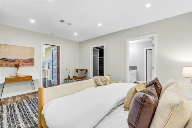 4723 Dunas Lane, Tarzana, CA 91356