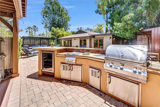 4723 Dunas Lane, Tarzana, CA 91356