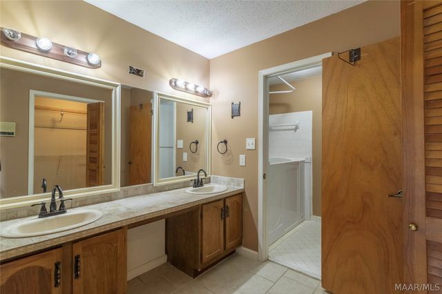 106 Saccapatoy Drive, Montgomery, AL 36117