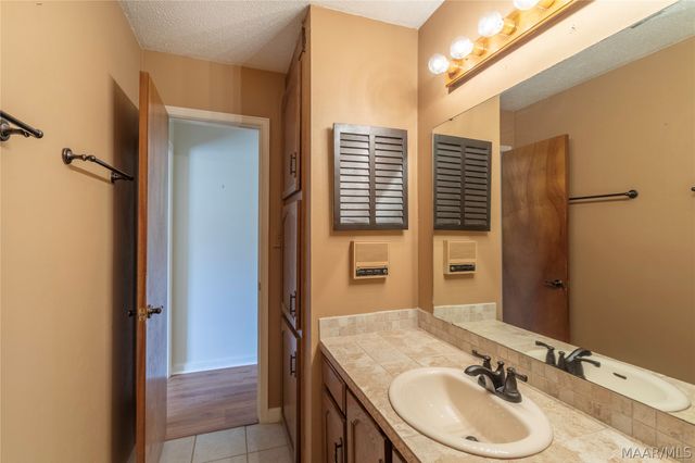 106 Saccapatoy Drive, Montgomery, AL 36117