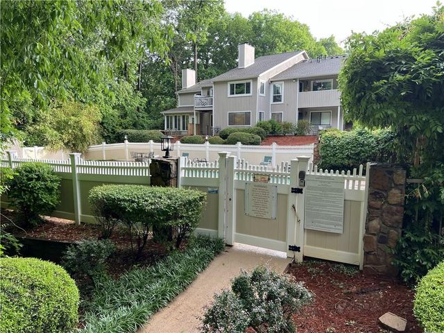 6513 Woodmont Boulevard, Peachtree Corners, GA 30092