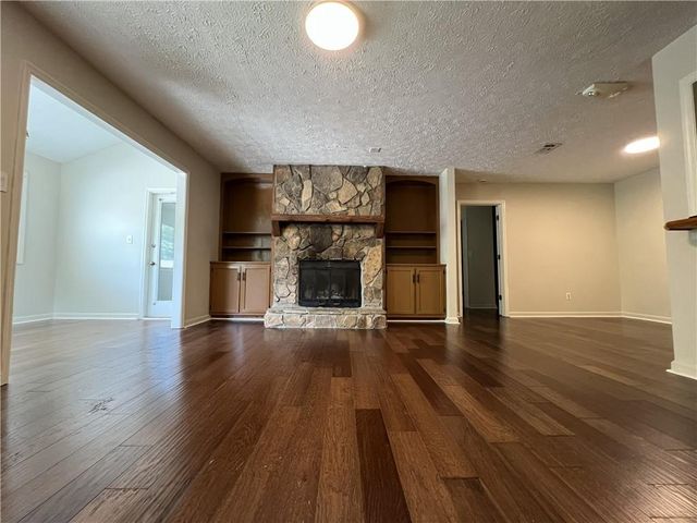 6513 Woodmont Boulevard, Peachtree Corners, GA 30092