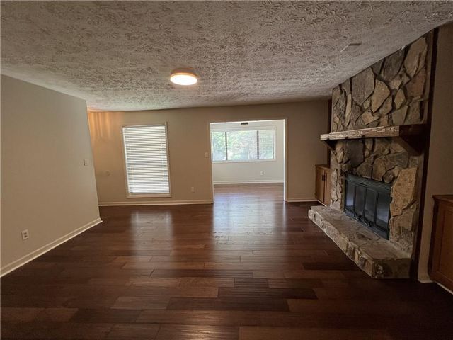 6513 Woodmont Boulevard, Peachtree Corners, GA 30092