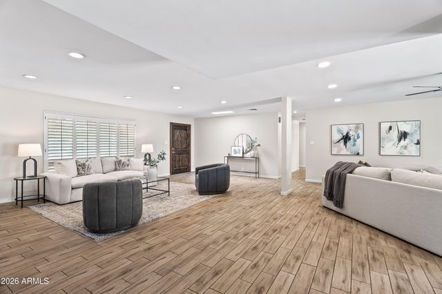 8918 N 80TH Place, Scottsdale, AZ 85258