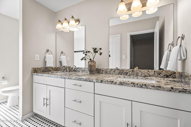 8918 N 80TH Place, Scottsdale, AZ 85258