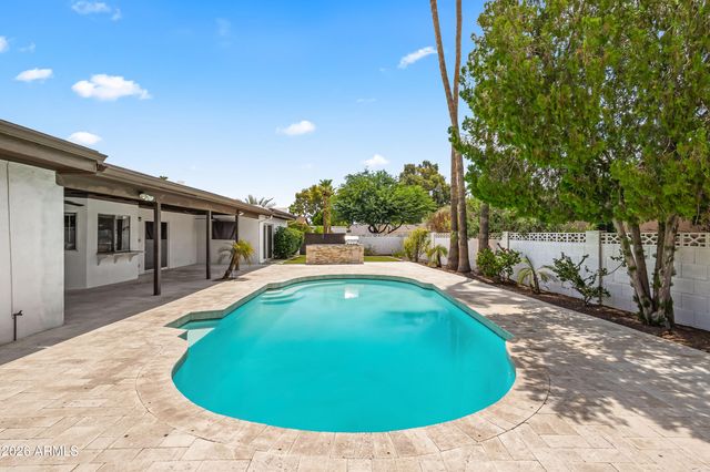 8918 N 80TH Place, Scottsdale, AZ 85258
