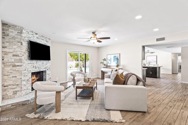 8918 N 80TH Place, Scottsdale, AZ 85258