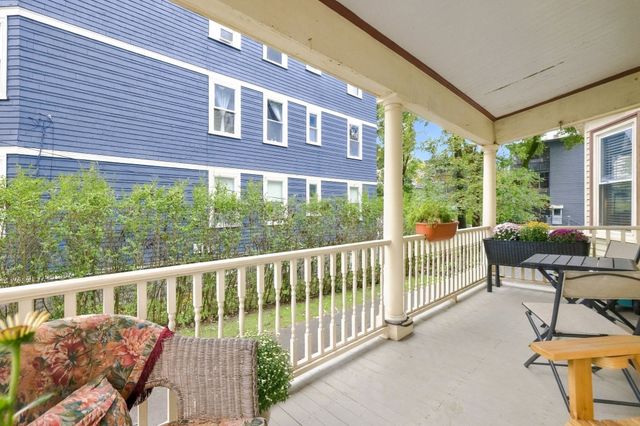 22 Hewlett St 1, Boston, MA 02131
