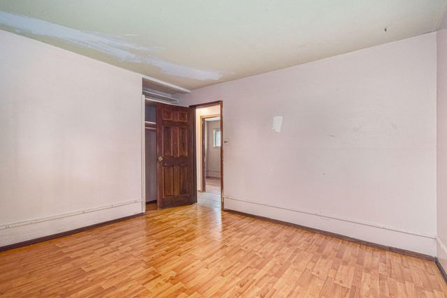 3105 Oakdale Avenue, La Porte, IN 46350