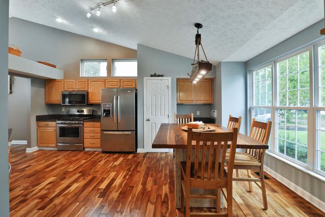 983 Sandrock Avenue, Reynoldsburg, OH 43068