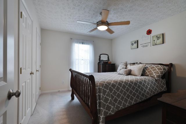 983 Sandrock Avenue, Reynoldsburg, OH 43068
