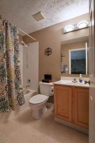 983 Sandrock Avenue, Reynoldsburg, OH 43068
