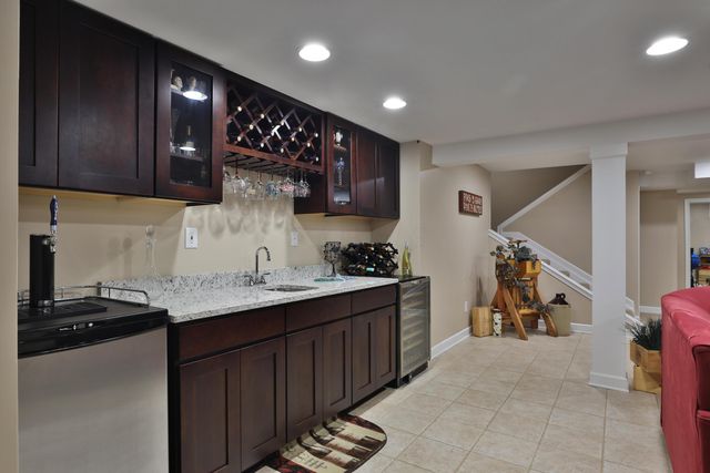 983 Sandrock Avenue, Reynoldsburg, OH 43068