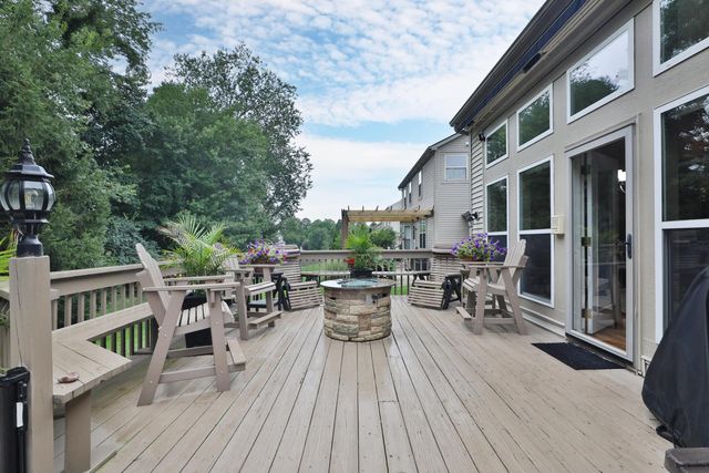 983 Sandrock Avenue, Reynoldsburg, OH 43068