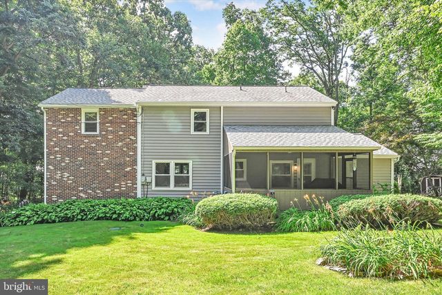 1392 RESERVOIR RD, Honey Brook, PA 19344