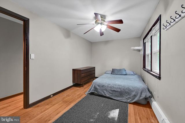1392 RESERVOIR RD, Honey Brook, PA 19344