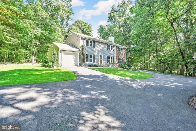 1392 RESERVOIR RD, Honey Brook, PA 19344