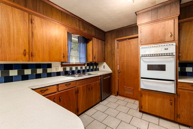 6 Dunfrettin Place, Sherwood, AR 72120
