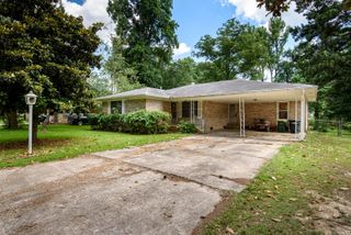 6 Dunfrettin Place, Sherwood, AR 72120
