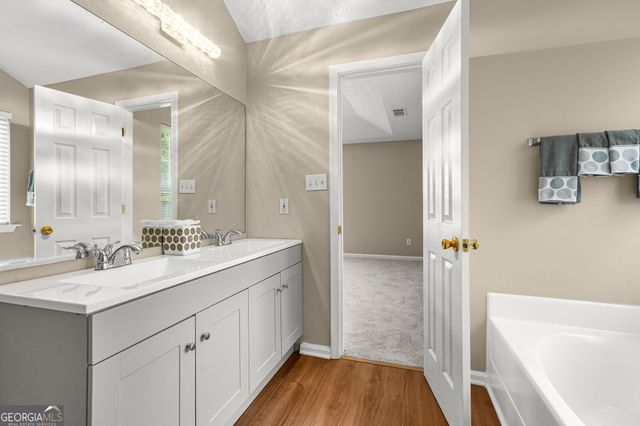 1690 Cotton Wood Court, Hampton, GA 30228
