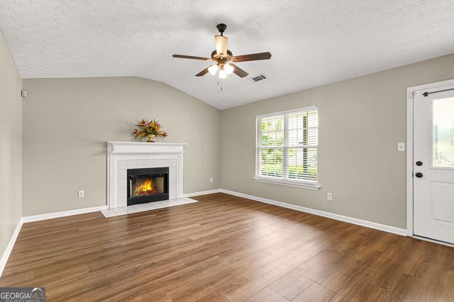 1690 Cotton Wood Court, Hampton, GA 30228