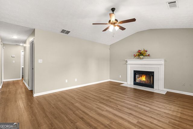 1690 Cotton Wood Court, Hampton, GA 30228