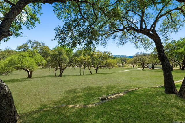 421 Watts Ln Unit B5, Canyon Lake, TX 78133