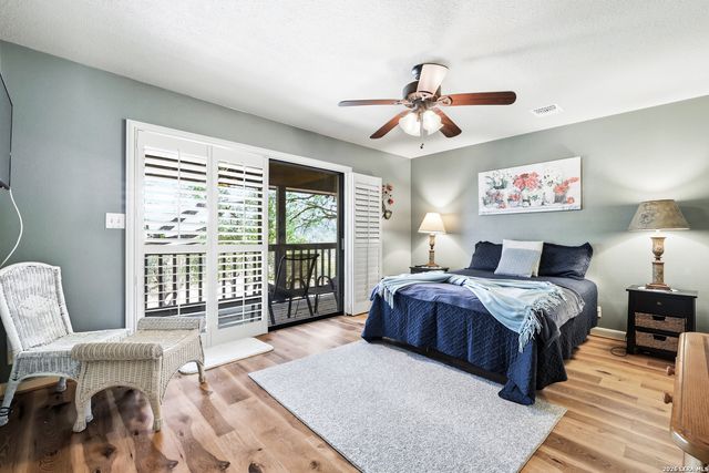 421 Watts Ln Unit B5, Canyon Lake, TX 78133