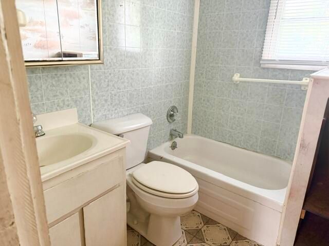 132 Lincoln Street, Nicholasville, KY 40356