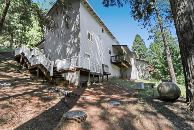 18980 Circle View Dr, Pioneer, CA 95666