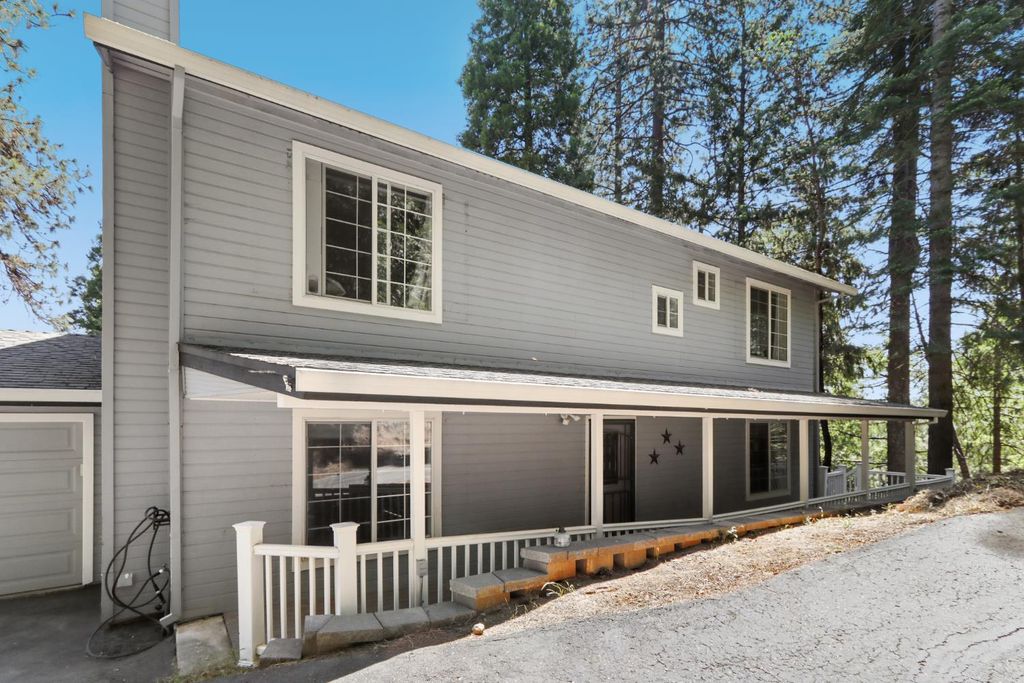 18980 Circle View Dr, Pioneer, CA 95666