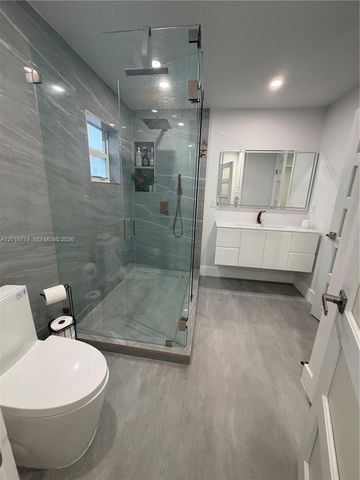 2960 NW 1st Dr, Pompano Beach, FL 33064