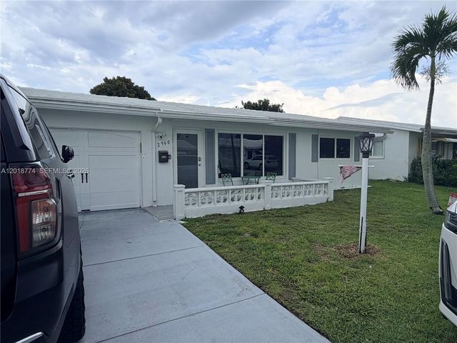 2960 NW 1st Dr, Pompano Beach, FL 33064