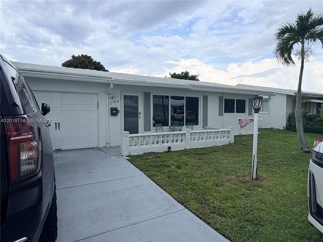 2960 NW 1st Dr, Pompano Beach, FL 33064