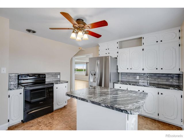 21769 Weld County Road 15 Road, Johnstown, CO 80534