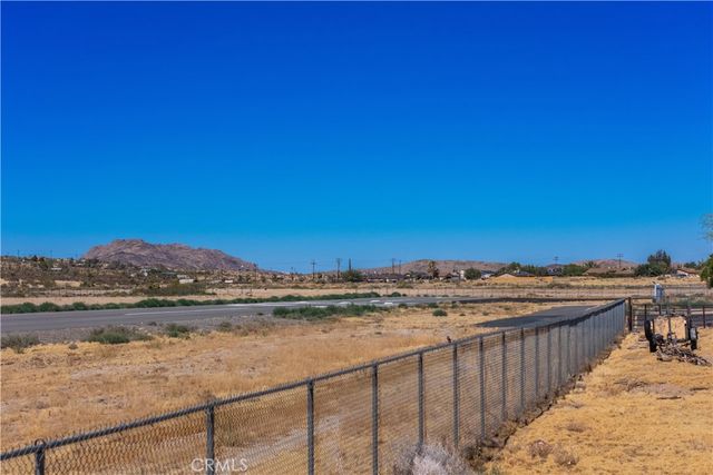 6768 Lindbergh Lane, Yucca Valley, CA 92284