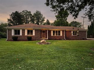 45440 Wakefield Street, Shelby Charter Township, MI 48317