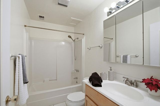 535 Winterberry Way, San Jose, CA 95129