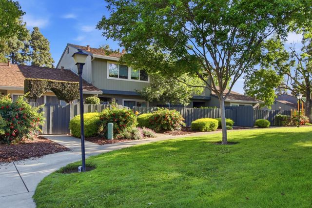 535 Winterberry Way, San Jose, CA 95129
