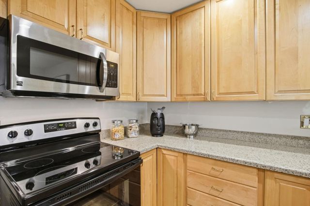 535 Winterberry Way, San Jose, CA 95129