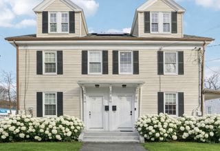 39 Forest 39, Arlington, MA 02476