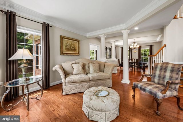 13910 MANOR RD, Phoenix, MD 21131