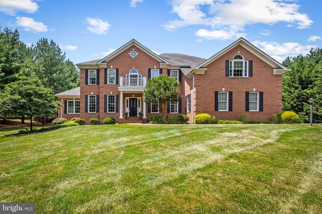 13910 MANOR RD, Phoenix, MD 21131
