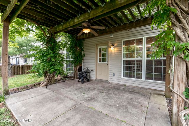4207 Brownsboro Glen Rd, Louisville, KY 40241