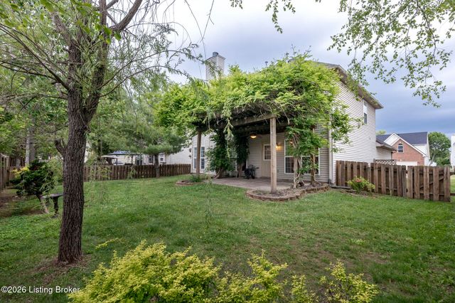 4207 Brownsboro Glen Rd, Louisville, KY 40241